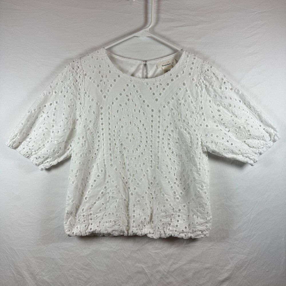 Urban Romantics Eyelet Crop Top White Puff Sleeve Cottagecore